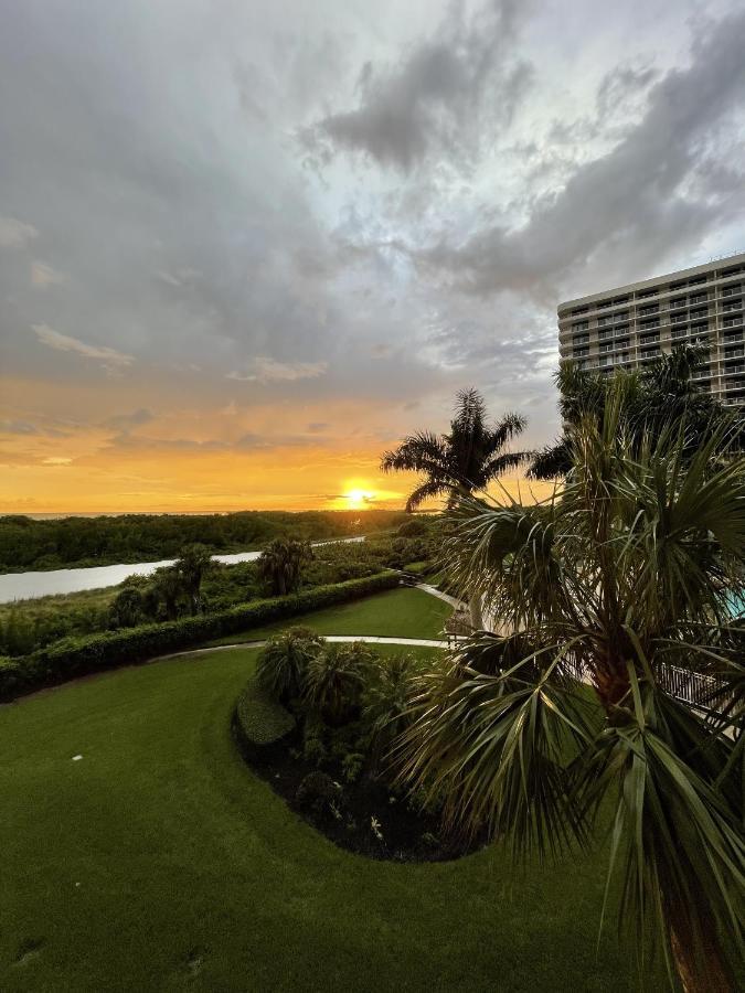 Beach Front Condo In Paradise 마르코 아일랜드 외부 사진
